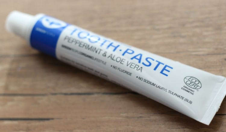 green people toothpaste review