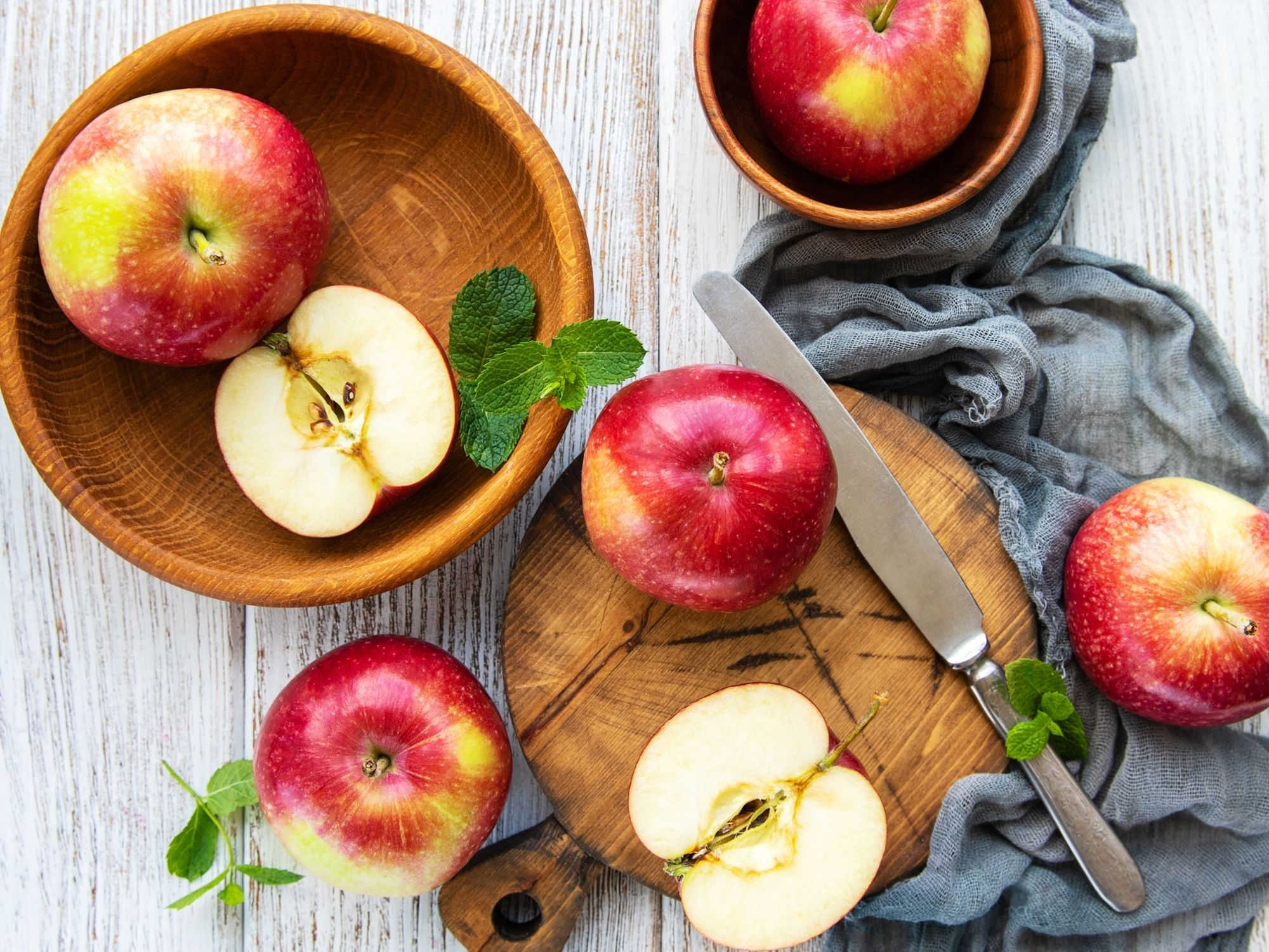 How To Use Up Apples and Pears To Beat Food Waste