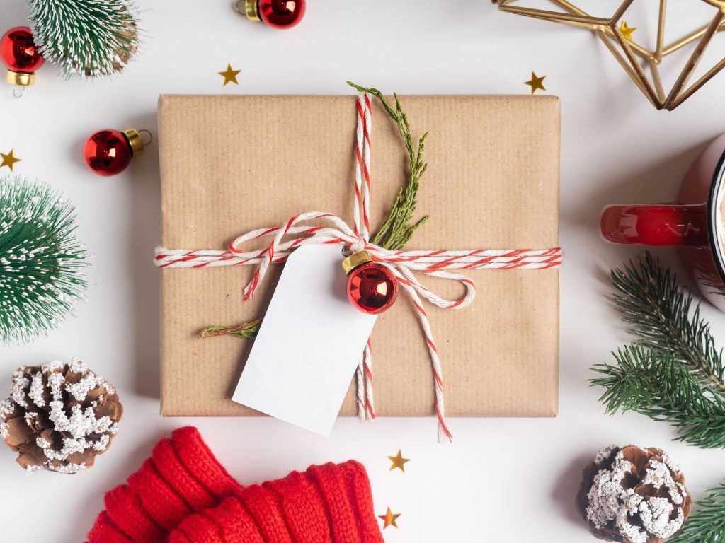 eco friendly Christmas gift wrapping ideas