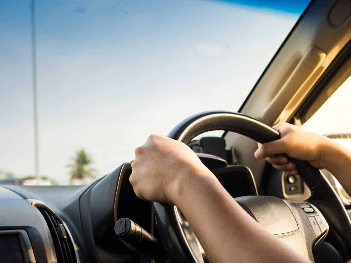 How To Save Fuel While Driving – 10 Easy Tips