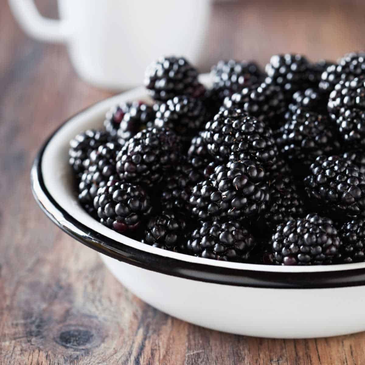 Make Berries Last Longer With One Simple Ingredient
